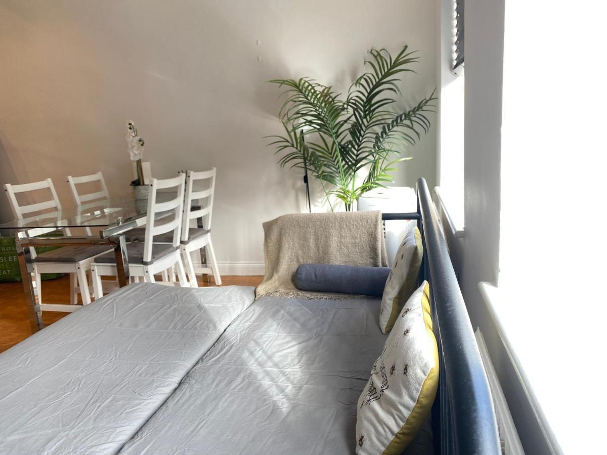 Апартаменты London Eye Centre Flat Экстерьер фото